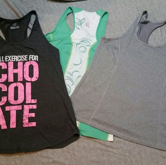 Salomon Tops - Set of 3 work out tank tops